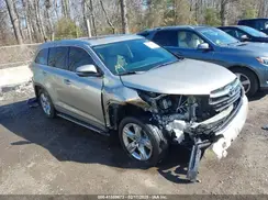 5TDDKRFH8GS226940 2016 TOYOTA HIGHLANDER
