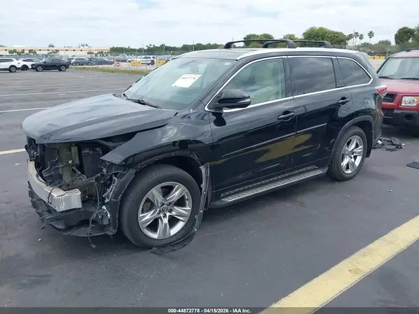 5TDDKRFH8GS233015 2016 TOYOTA HIGHLANDER - Image 2