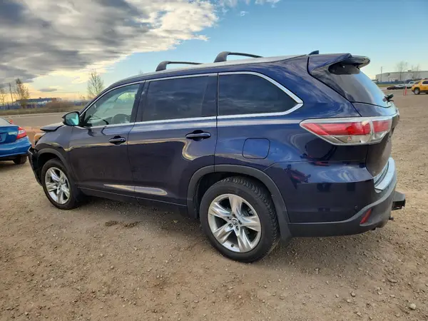 5TDDKRFH8GS252518 2016 TOYOTA HIGHLANDER - Image 2