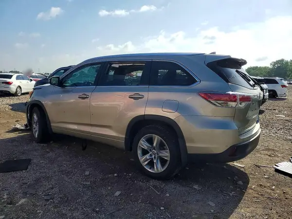 5TDDKRFH8GS257122 2016 TOYOTA HIGHLANDER - Image 2