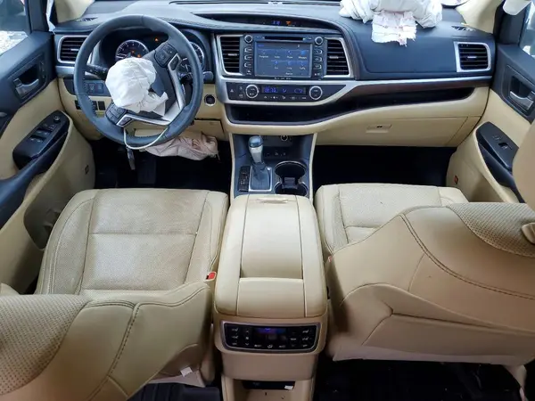 5TDDKRFH8GS272980 2016 TOYOTA HIGHLANDER - Image 8