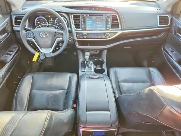 5TDDKRFH8GS291321 2016 TOYOTA HIGHLANDER - Image 8