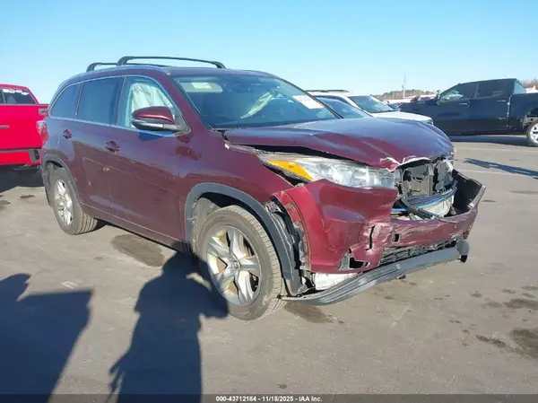 5TDDKRFH8GS317173 2016 TOYOTA HIGHLANDER - Image 1