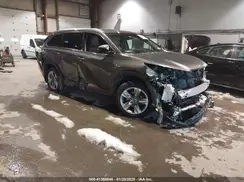 5TDDKRFH8GS322275 2016 TOYOTA HIGHLANDER