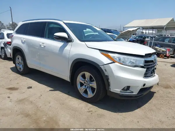 5TDDKRFH8GS329274 2016 TOYOTA HIGHLANDER - Image 1