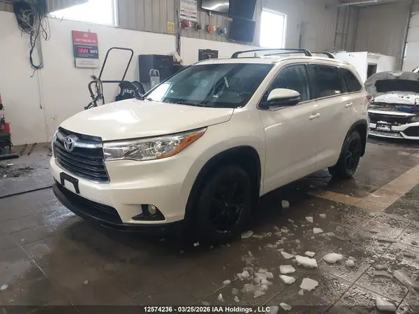 5TDDKRFH8GS336371 2016 TOYOTA HIGHLANDER - Image 2