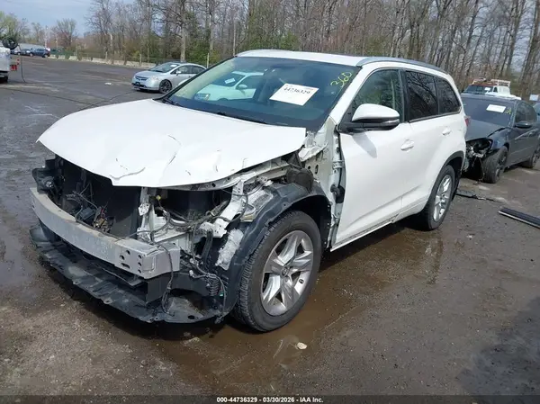 5TDDKRFH8GS337326 2016 TOYOTA HIGHLANDER - Image 2