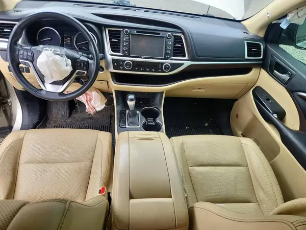 5TDDKRFH8GS339321 2016 TOYOTA HIGHLANDER - Image 8