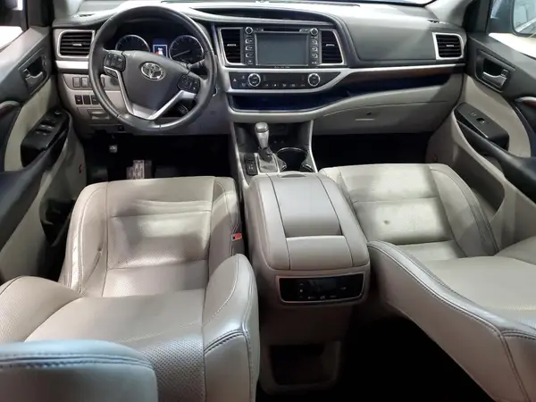 5TDDKRFH8GS347533 2016 TOYOTA HIGHLANDER - Image 8
