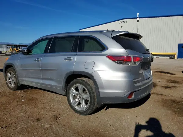 5TDDKRFH9GS264015 2016 TOYOTA HIGHLANDER - Image 2