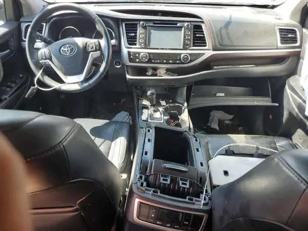 5TDDKRFH9GS287245 2016 TOYOTA HIGHLANDER - Image 8