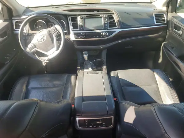 5TDDKRFH9GS312273 2016 TOYOTA HIGHLANDER - Image 8