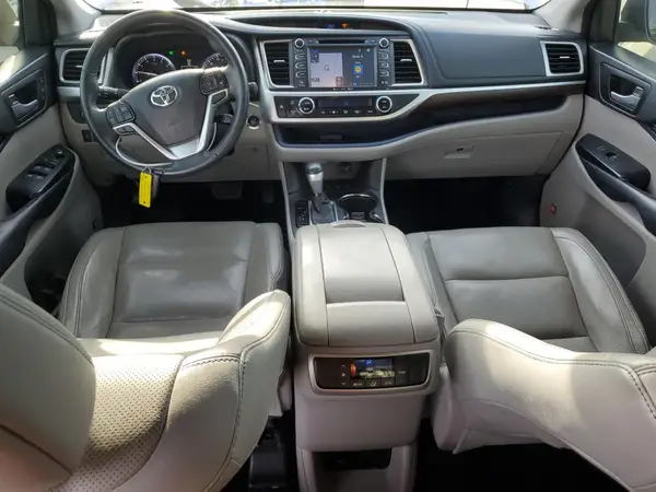 5TDDKRFH9GS317022 2016 TOYOTA HIGHLANDER - Image 8