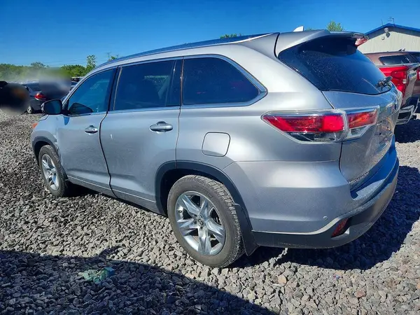 5TDDKRFH9GS327663 2016 TOYOTA HIGHLANDER - Image 2