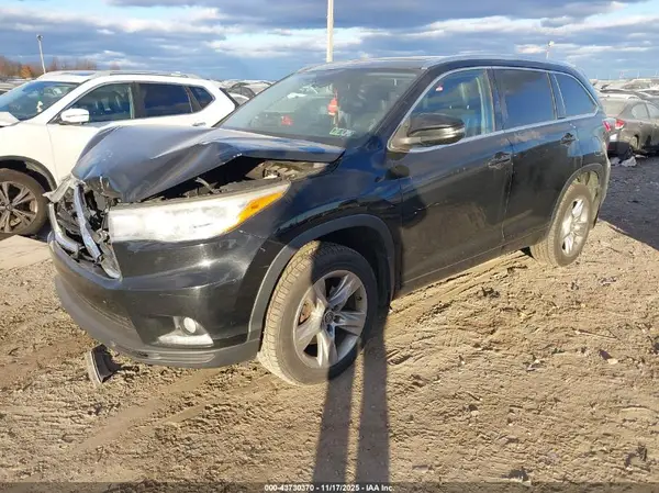 5TDDKRFH9GS329381 2016 TOYOTA HIGHLANDER - Image 2