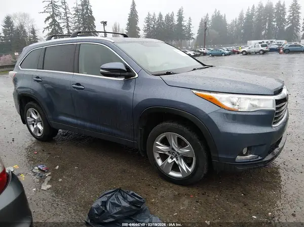 5TDDKRFH9GS335116 2016 TOYOTA HIGHLANDER - Image 1