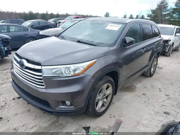5TDDKRFH9GS350098 2016 TOYOTA HIGHLANDER - Image 2