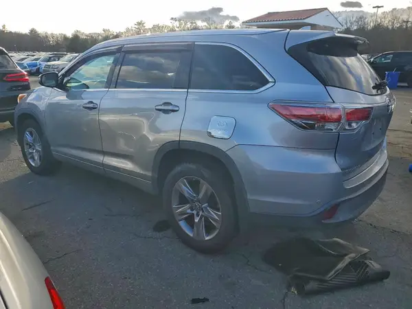 5TDDKRFH9GS350327 2016 TOYOTA HIGHLANDER - Image 2
