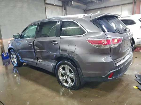 5TDDKRFHXGS225823 2016 TOYOTA HIGHLANDER - Image 2