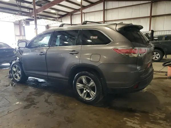 5TDDKRFHXGS226955 2016 TOYOTA HIGHLANDER - Image 2