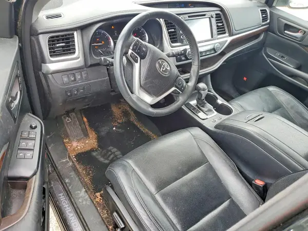 5TDDKRFHXGS245103 2016 TOYOTA HIGHLANDER - Image 8