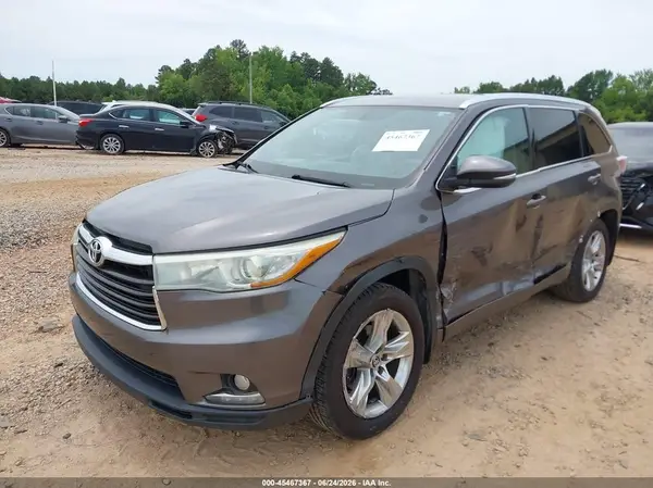 5TDDKRFHXGS248213 2016 TOYOTA HIGHLANDER - Image 2