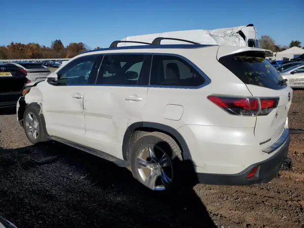 5TDDKRFHXGS249264 2016 TOYOTA HIGHLANDER - Image 2
