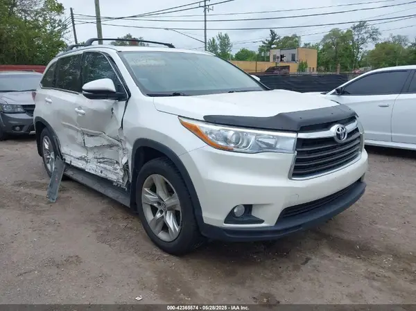 5TDDKRFHXGS269529 2016 TOYOTA HIGHLANDER - Image 1