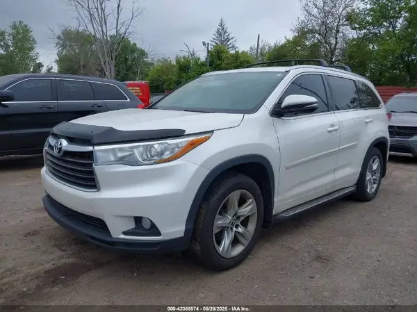 5TDDKRFHXGS269529 2016 TOYOTA HIGHLANDER - Image 2