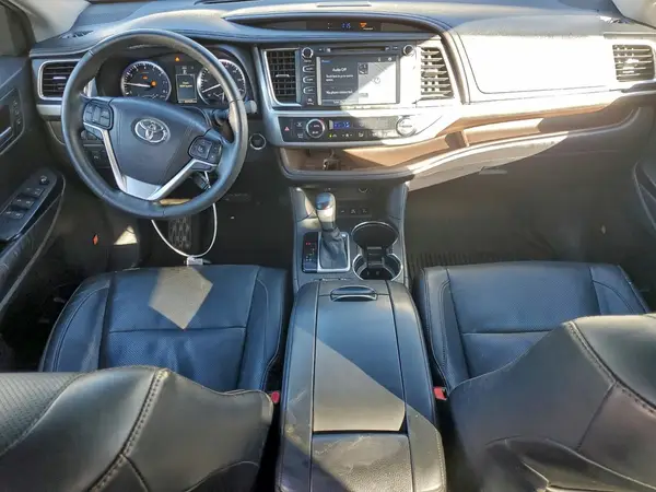 5TDDKRFHXGS295452 2016 TOYOTA HIGHLANDER - Image 8