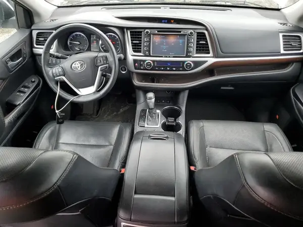 5TDDKRFHXGS295564 2016 TOYOTA HIGHLANDER - Image 8