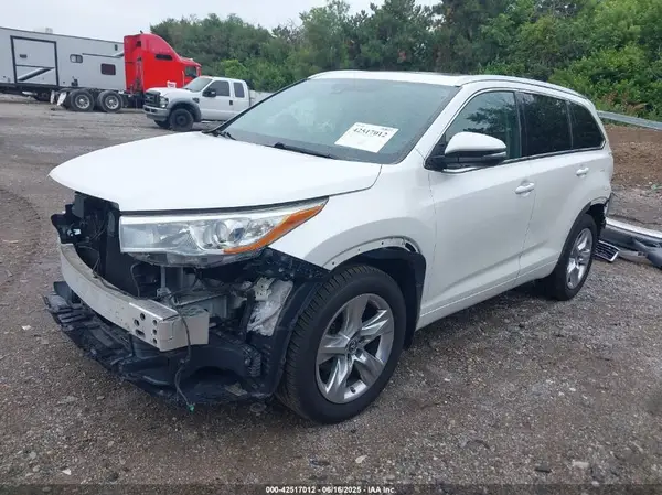 5TDDKRFHXGS296455 2016 TOYOTA HIGHLANDER - Image 2