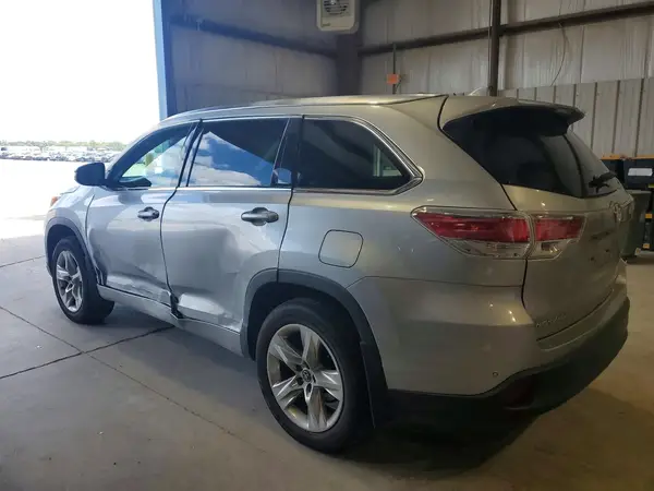 5TDDKRFHXGS313254 2016 TOYOTA HIGHLANDER - Image 2
