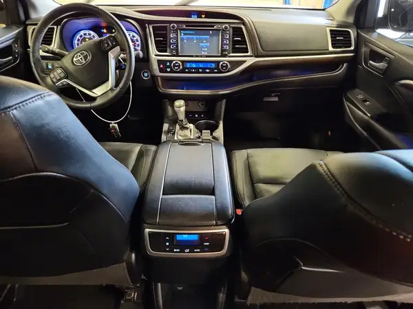 5TDDKRFHXGS322858 2016 TOYOTA HIGHLANDER - Image 8