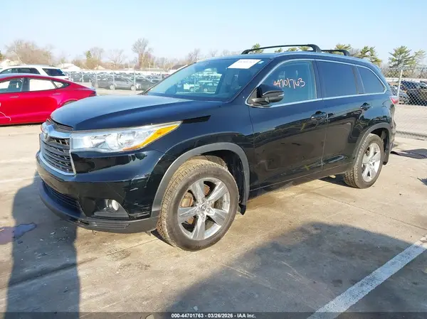 5TDDKRFHXGS330197 2016 TOYOTA HIGHLANDER - Image 2