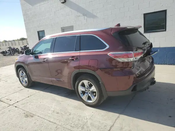 5TDDKRFHXGS339045 2016 TOYOTA HIGHLANDER - Image 2