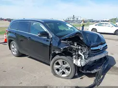 5TDDKRFHXGS339952 2016 TOYOTA HIGHLANDER