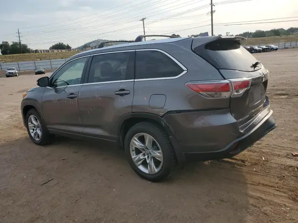 5TDDKRFHXGS341684 2016 TOYOTA HIGHLANDER - Image 2