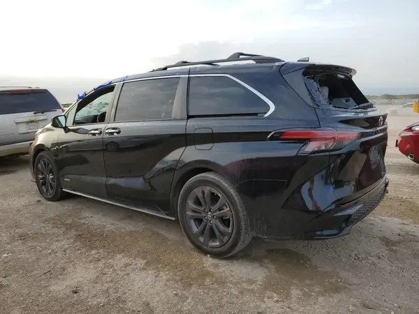 5TDDRKEC0MS002338 2021 TOYOTA SIENNA - Image 2