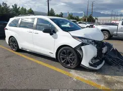 5TDDRKEC0MS054133 2021 TOYOTA SIENNA