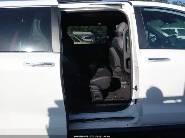 5TDDRKEC0PS166743 2023 TOYOTA SIENNA - Image 8