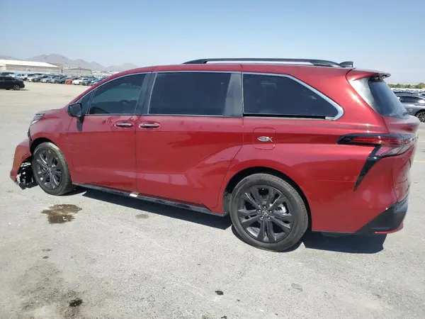 5TDDRKEC0RS209836 2024 TOYOTA SIENNA - Image 2