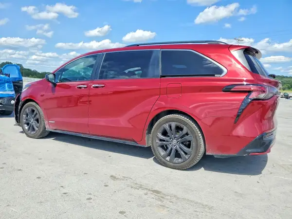 5TDDRKEC1MS034845 2021 TOYOTA SIENNA - Image 2