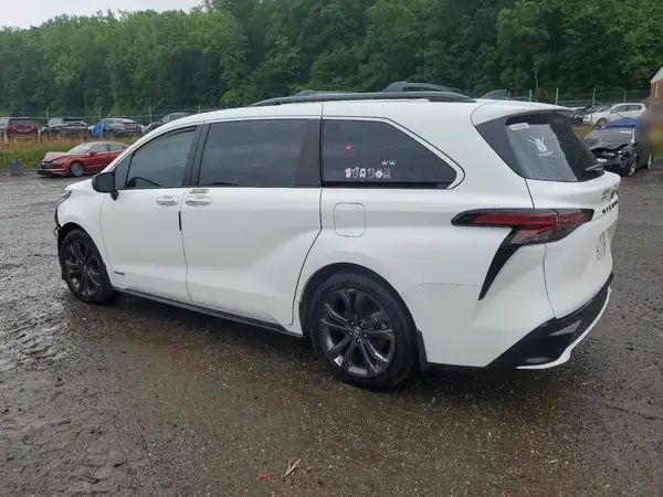 5TDDRKEC1MS068431 2021 TOYOTA SIENNA - Image 2