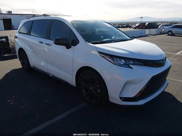 5TDDRKEC1SS231897 2025 TOYOTA SIENNA - Image 1