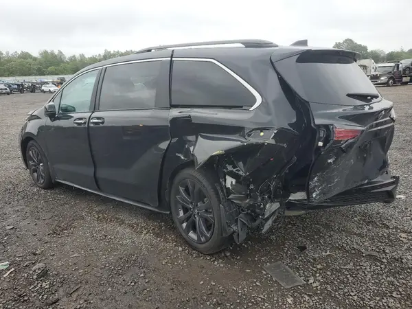 5TDDRKEC3RS218854 2024 TOYOTA SIENNA - Image 2