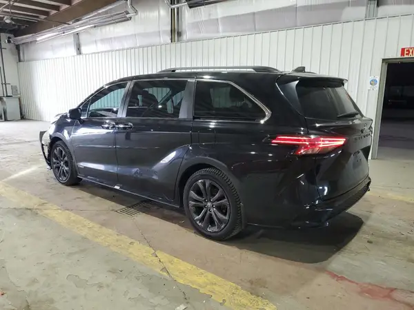 5TDDRKEC5MS029633 2021 TOYOTA SIENNA - Image 2