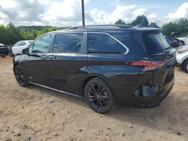 5TDDRKEC5MS035688 2021 TOYOTA SIENNA - Image 2