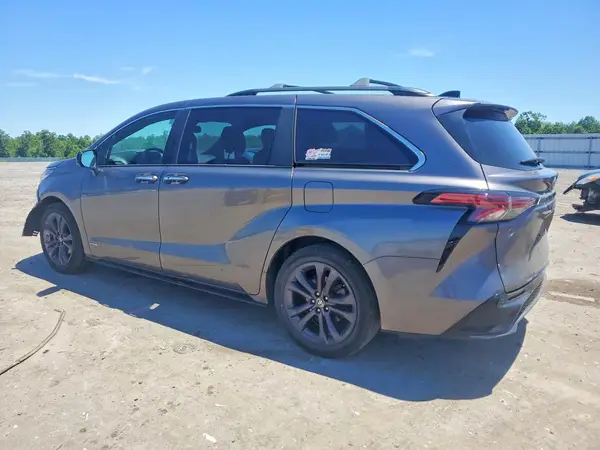 5TDDRKEC5MS056430 2021 TOYOTA SIENNA - Image 2