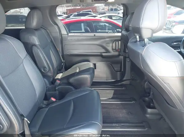 5TDDRKEC5NS121455 2022 TOYOTA SIENNA - Image 8